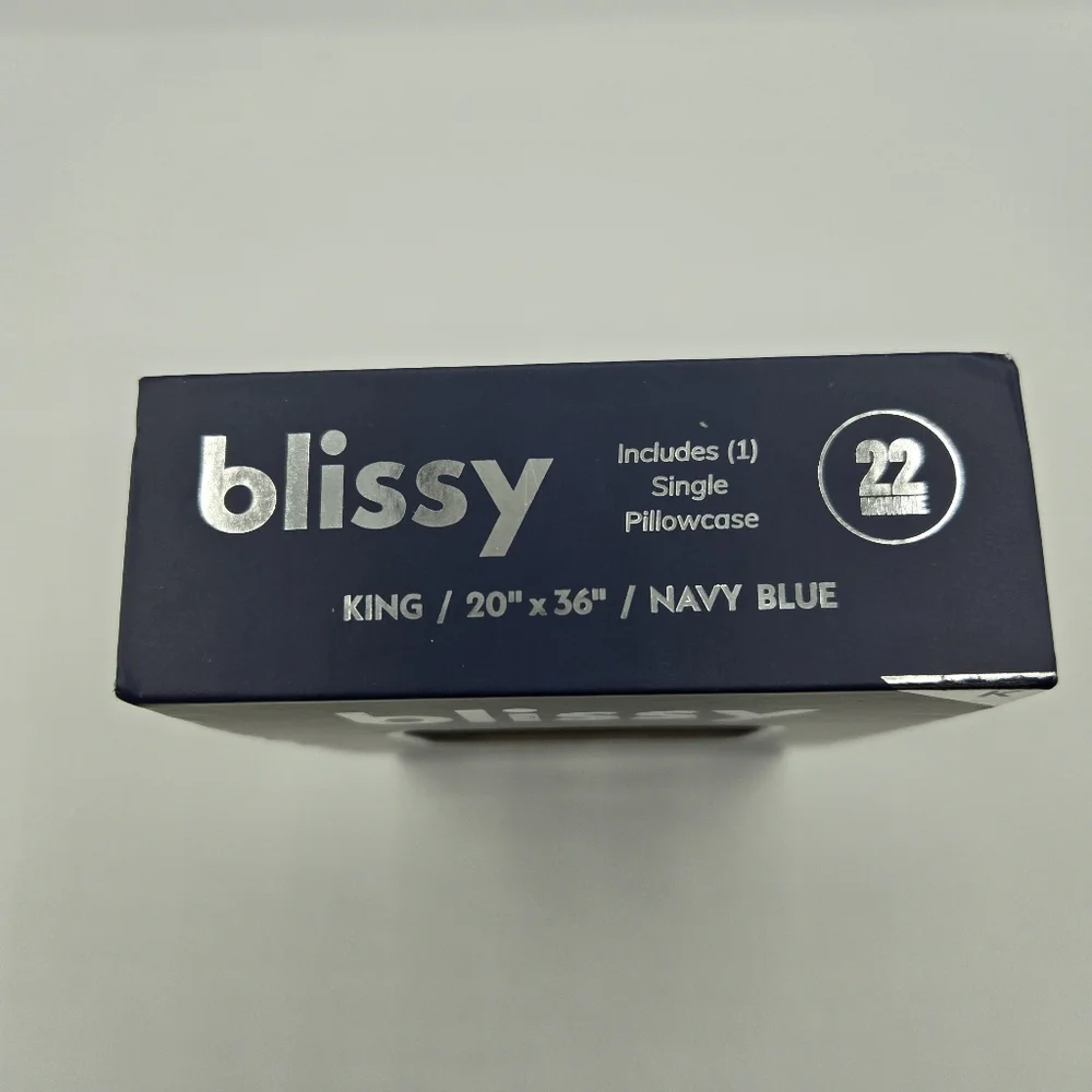 NWT Blissy Mulberry Silk Pillowcase, Navy Blue, Standard/Queen or King Size